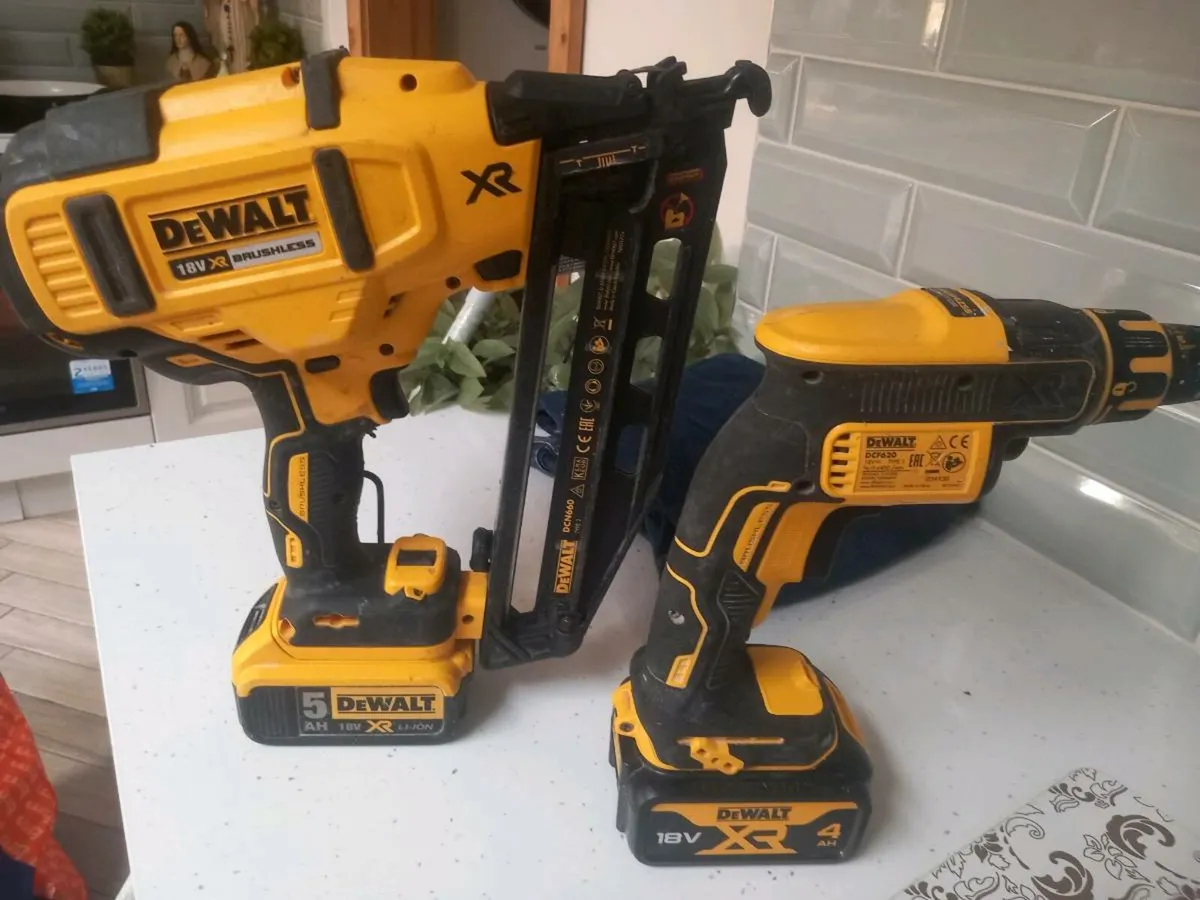 Dewalt nail gun cordless - Image 2