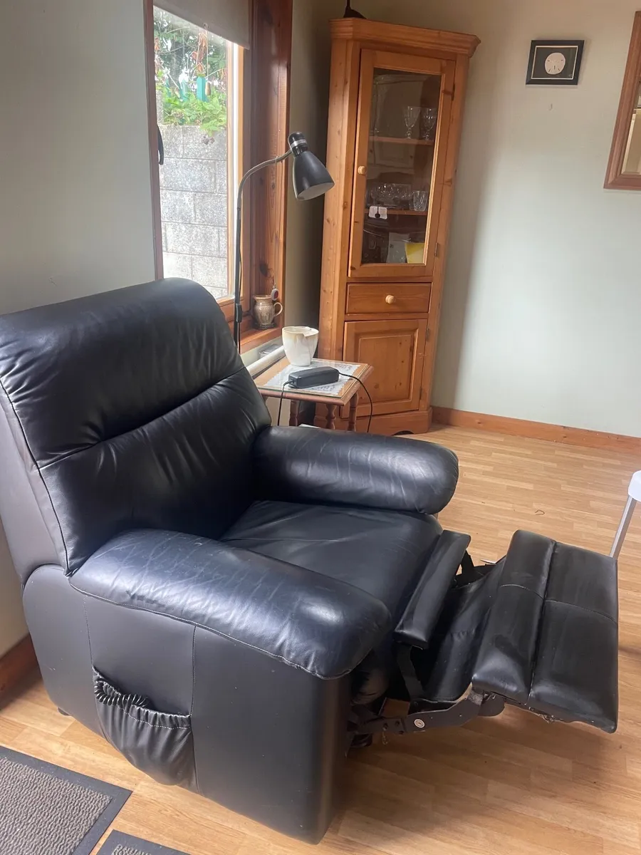 Electric Riser Chair - Image 1
