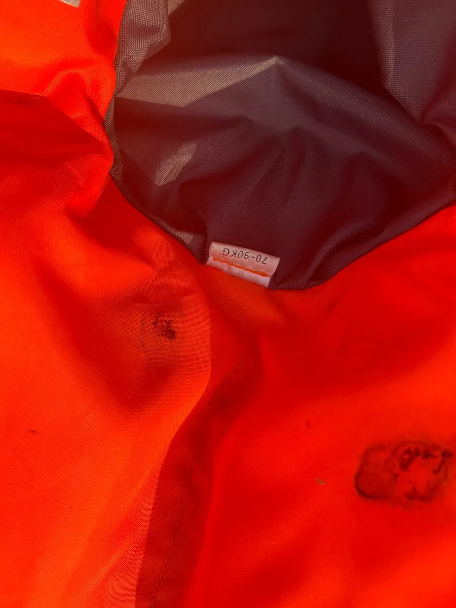 Lifejackets - Image 4