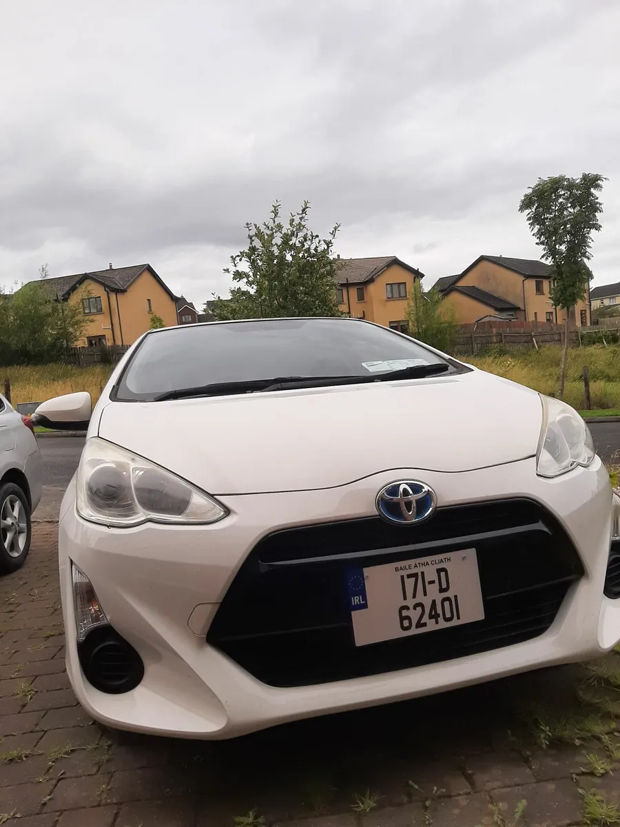 Toyota Aqua 2017 - Image 4