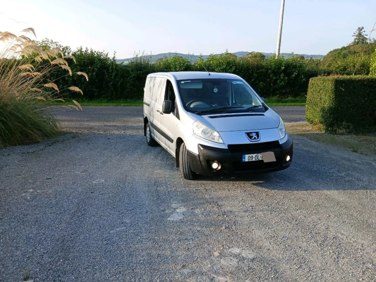 Van - Image 1