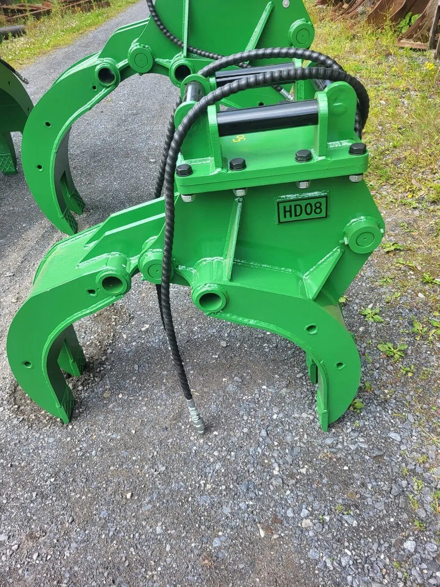 hydraulic grab 45mm pins to suit 4-6 - Image 1