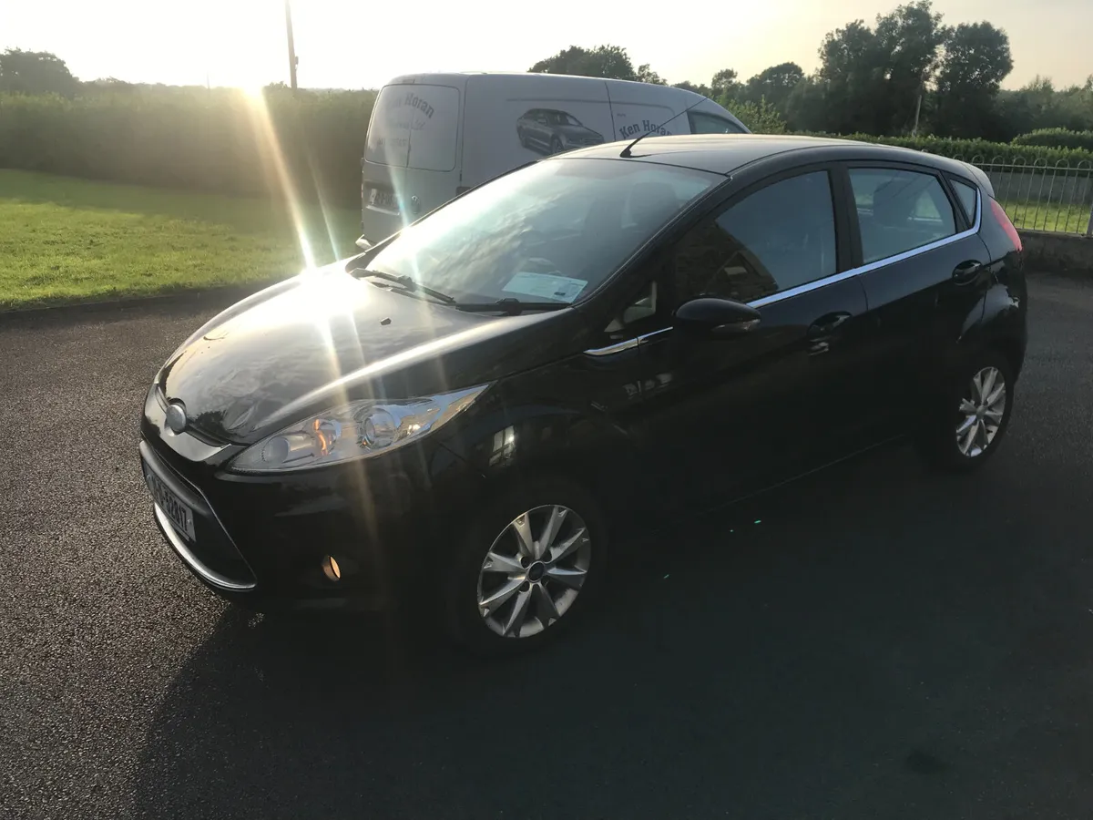 Ford Fiesta Zetec 1.2 Petrol NCT 08-26 2011 - Image 3