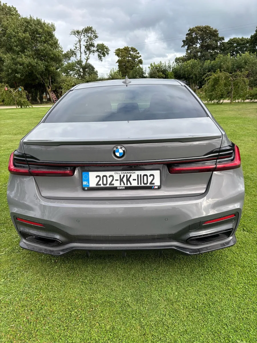 BMW 730D 2020 - Image 4