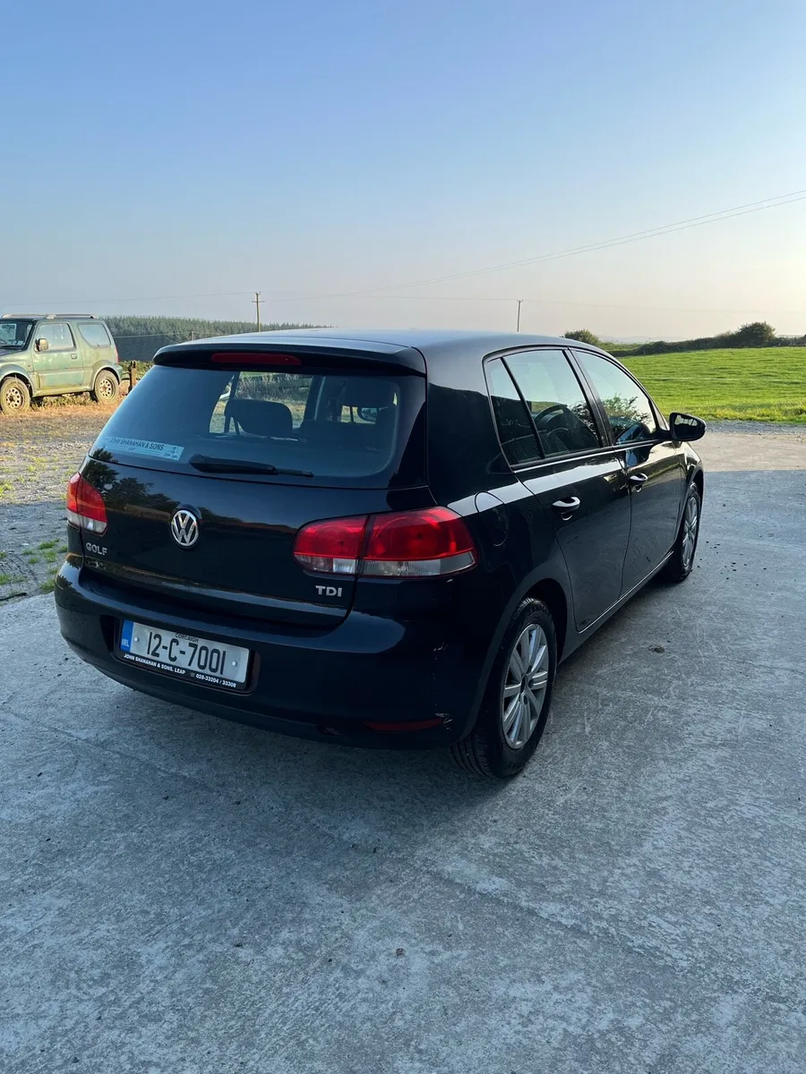 2012 Volkswagen Golf - Image 3
