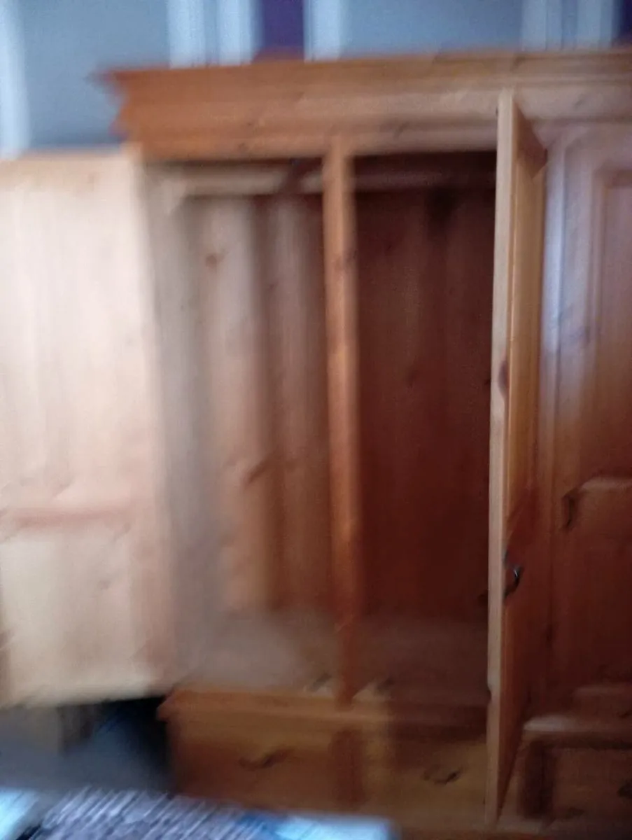Wardrobe....200€ - Image 4