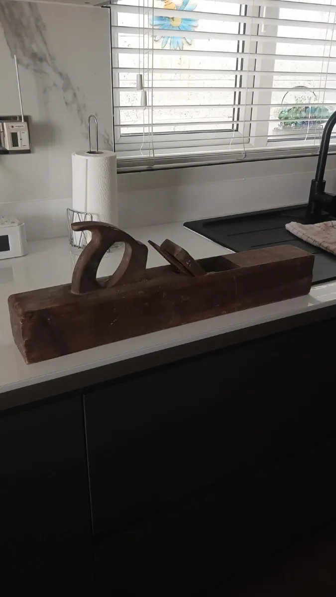 Antique wooden jackplane - Image 1