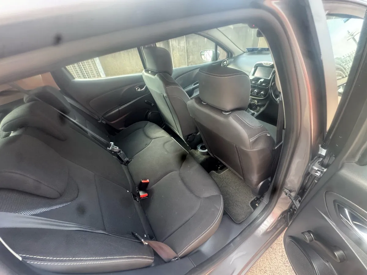 Renault Clio 2015 - Image 3
