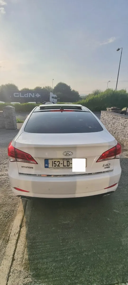💥Hyundai i40 Premium – Rare Find, Fully Loaded💥 - Image 2