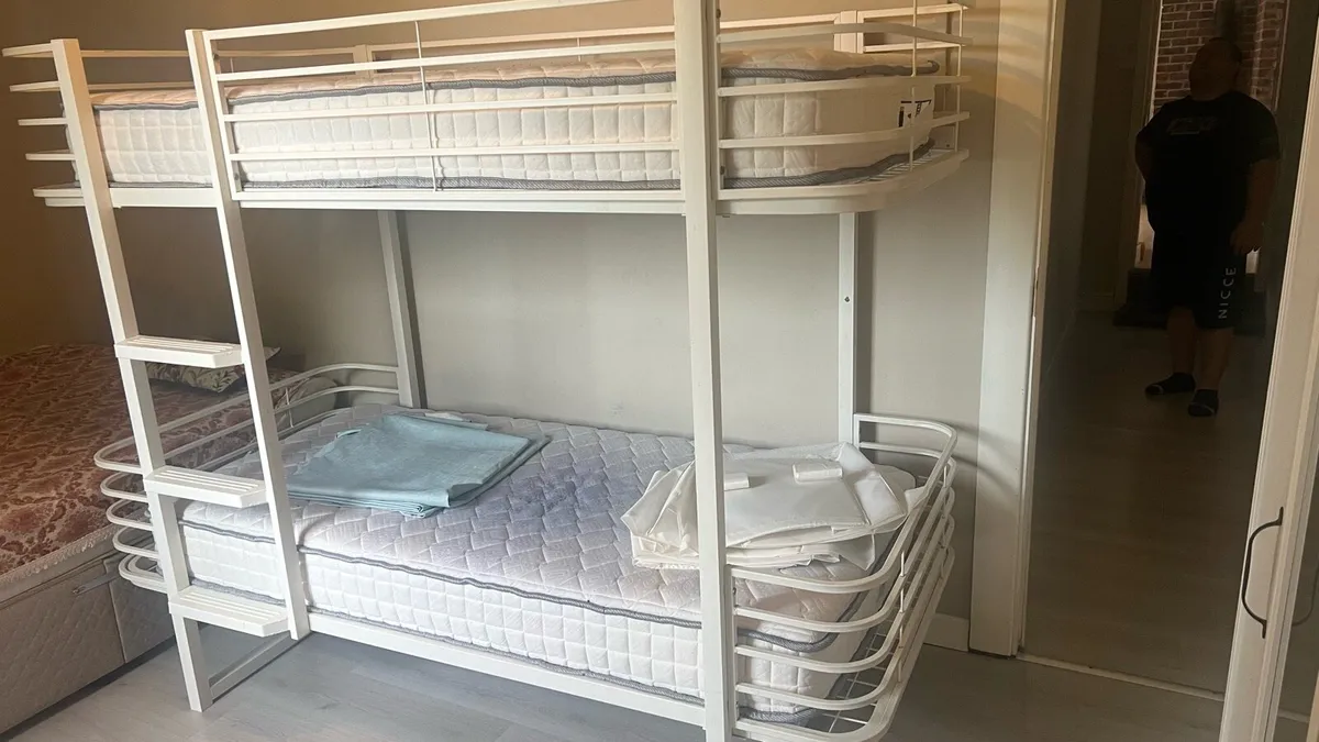 Bunk bed