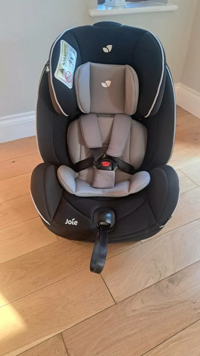 Joie Stages Car seat - Image 2