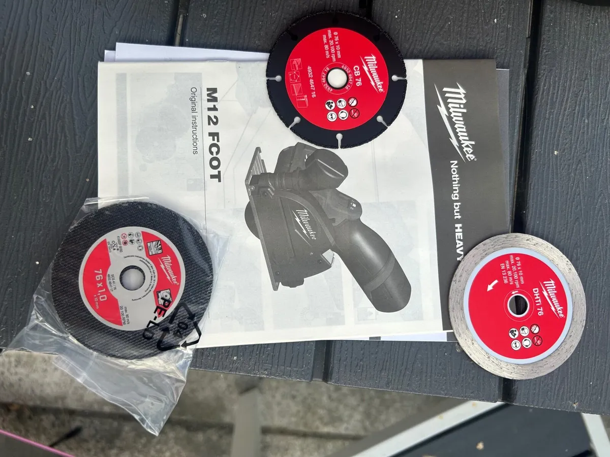 Milwaukee M12FCOT-622X FUEL Cut Off Tool - Image 2