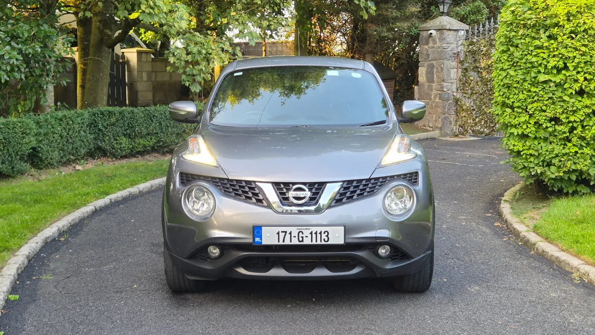 Nissan Juke SV Premium 1.5DCi 110HP Sport Interior - Image 2
