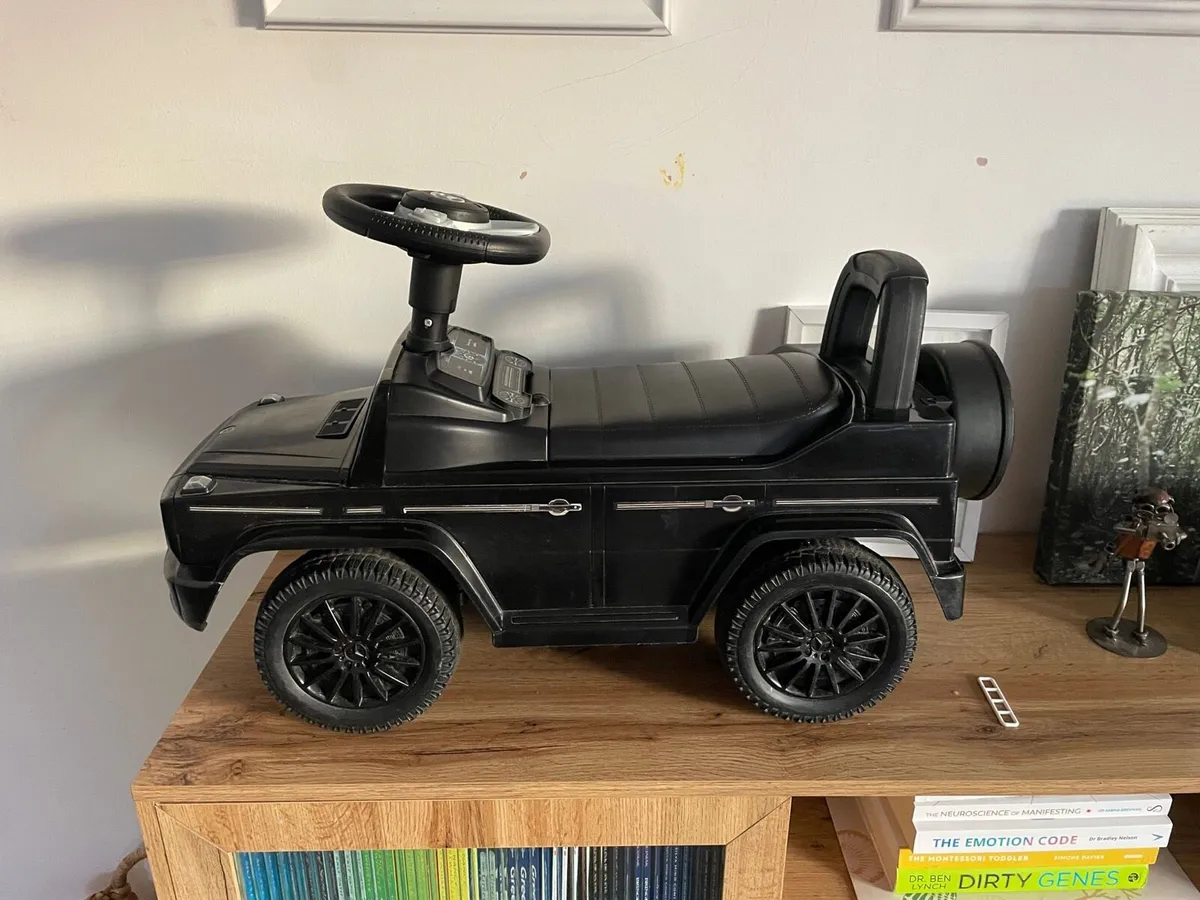 Toddler ride on G Wagon - Image 1