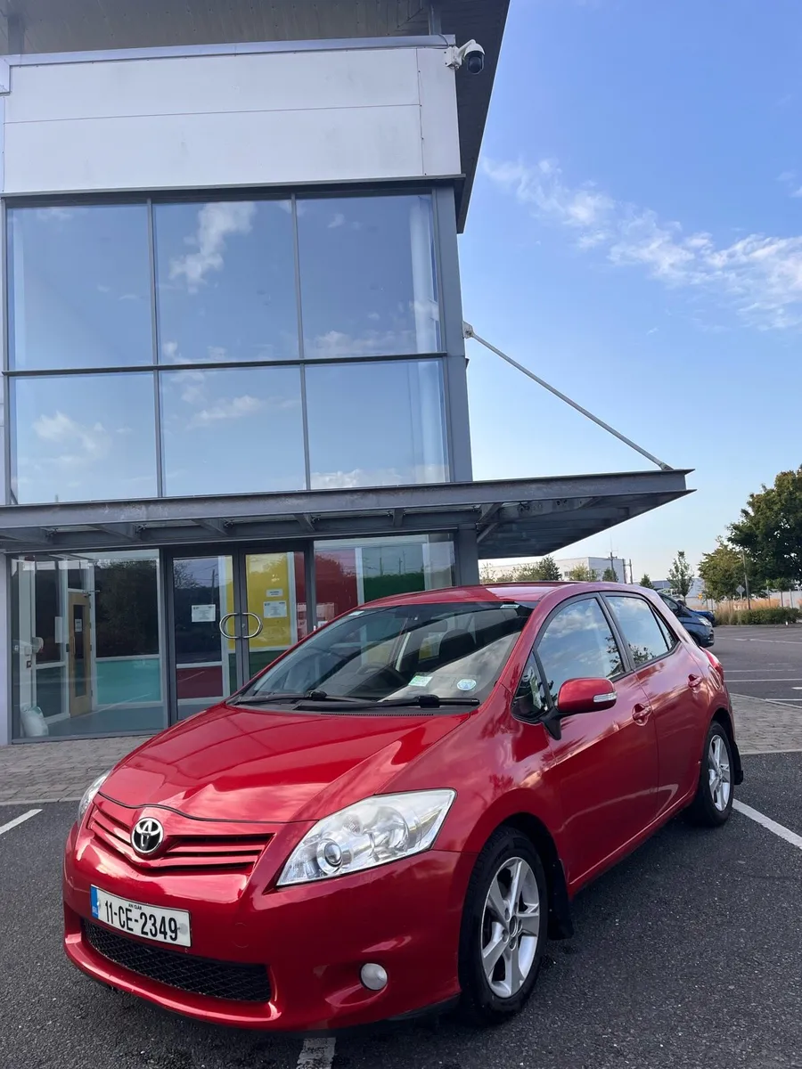 Toyota Auris 2011 1.4 TDI - Image 3
