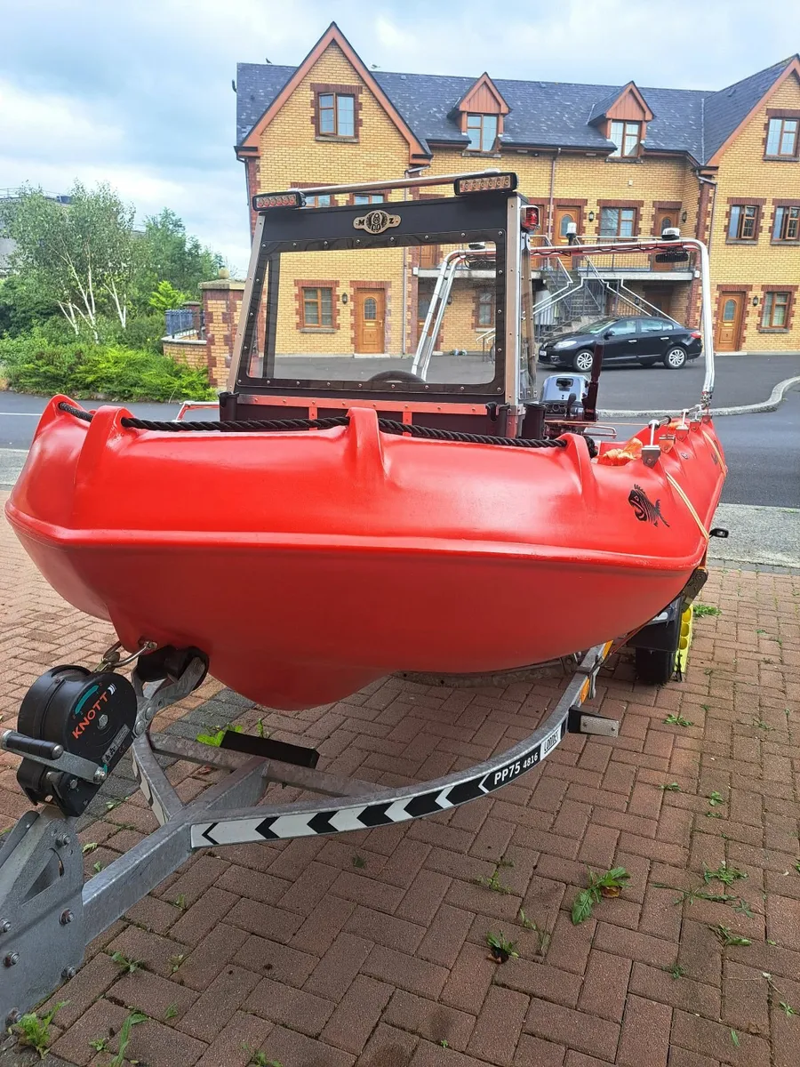 Whaly 370 boat full set ready to use - Image 1