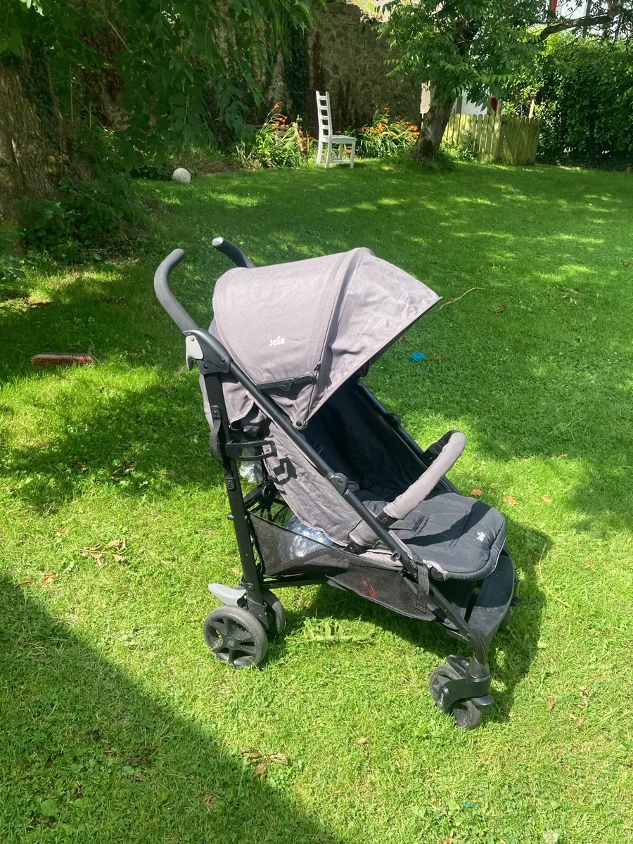 Jolie Brisk XL stroller - Image 1