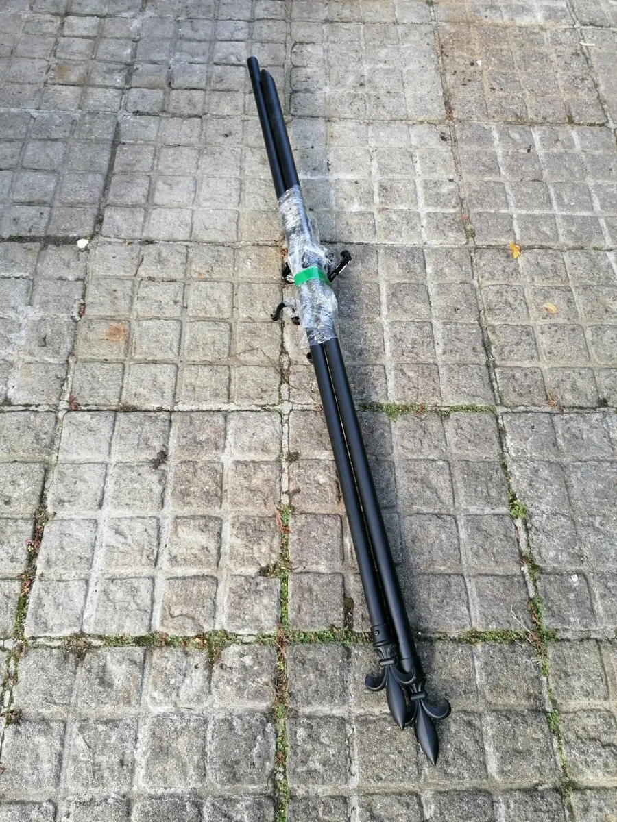 Curtain pole - Image 3