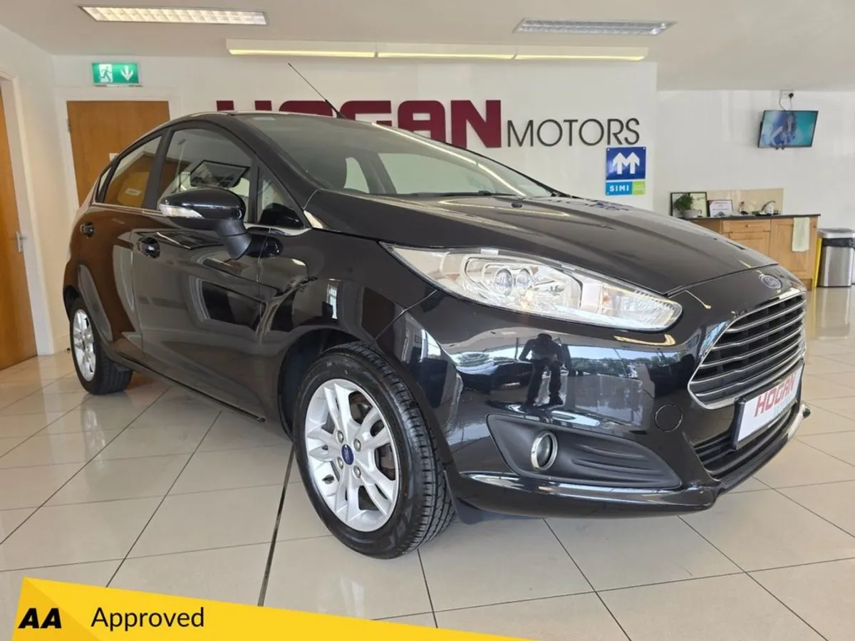 Ford Fiesta 1.25 Zetec 82ps 5DR - Image 1