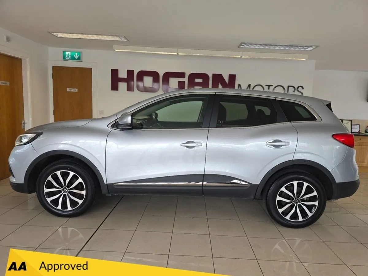 Renault KADJAR Equilibre TCE 140 My22 5DR - Image 4