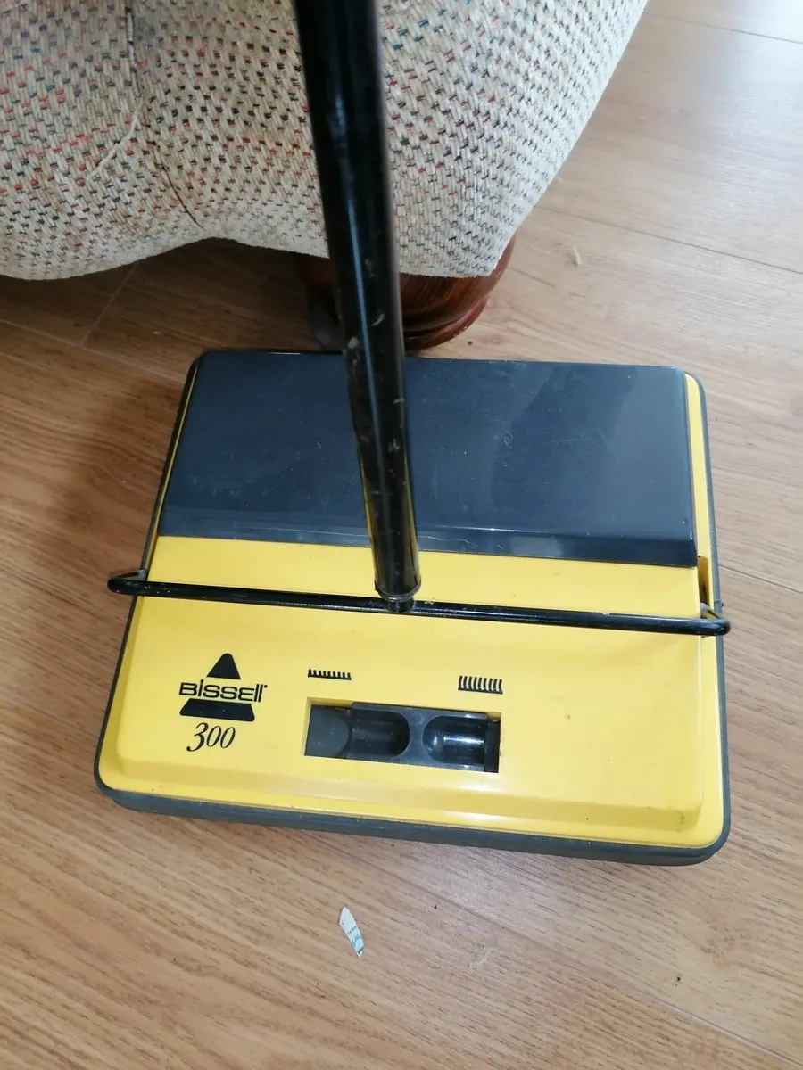Vintage sweeper - Image 3