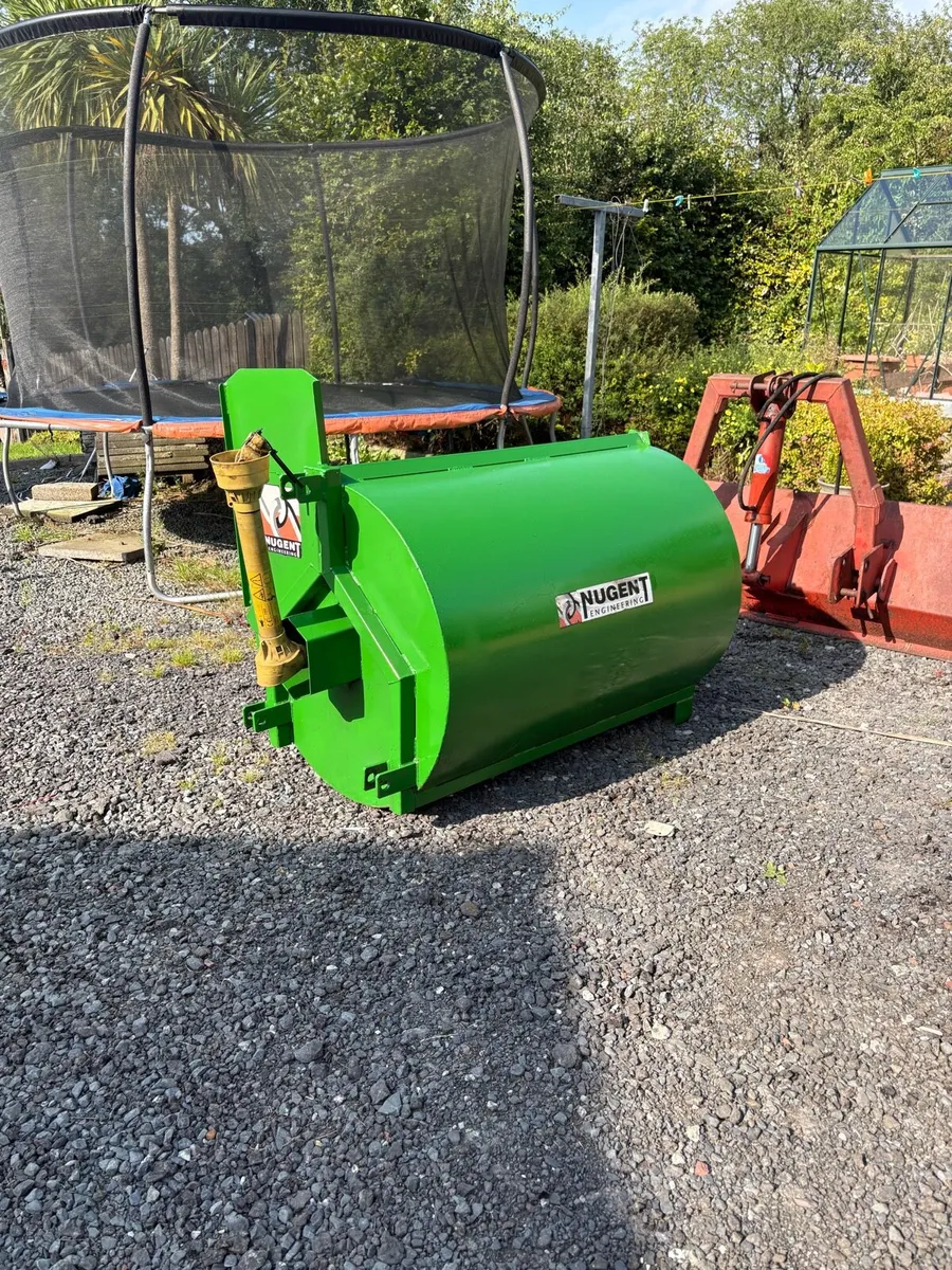 Nugent Mini Muck Spraader - Image 1