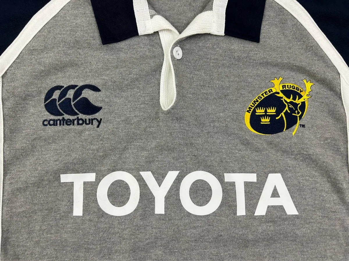 Vintage 2006 Canterbury Munster Rugby Jersey - Image 3