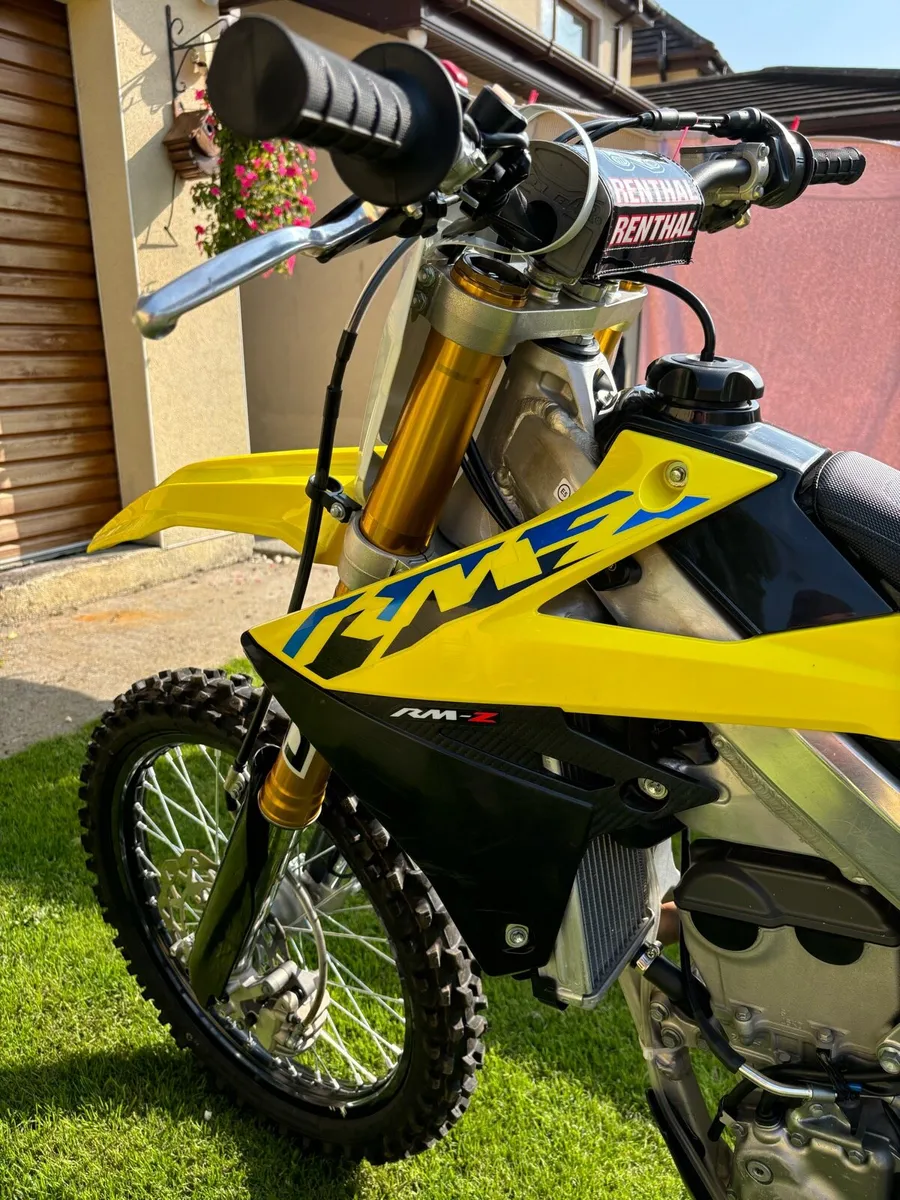 RMZ 250 - Image 1