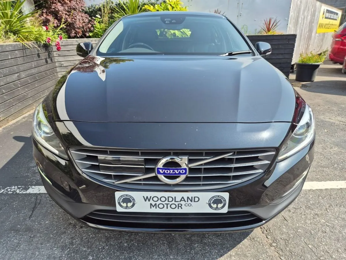 Volvo V60 2.0 D4 / SE With Leather / Low Mileage - Image 4