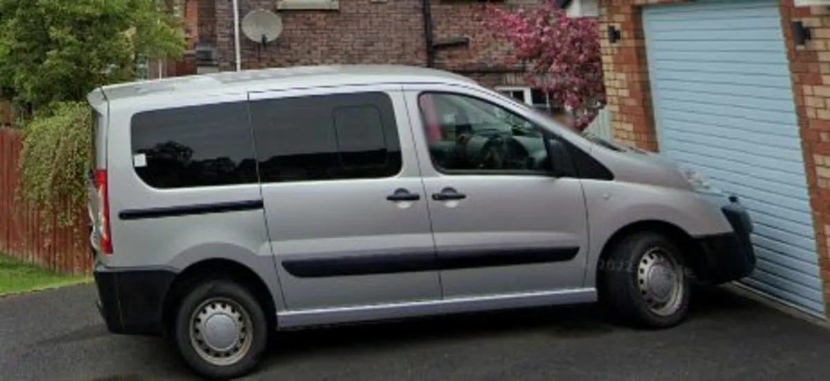 Peugeot Expert 2012 - Image 1