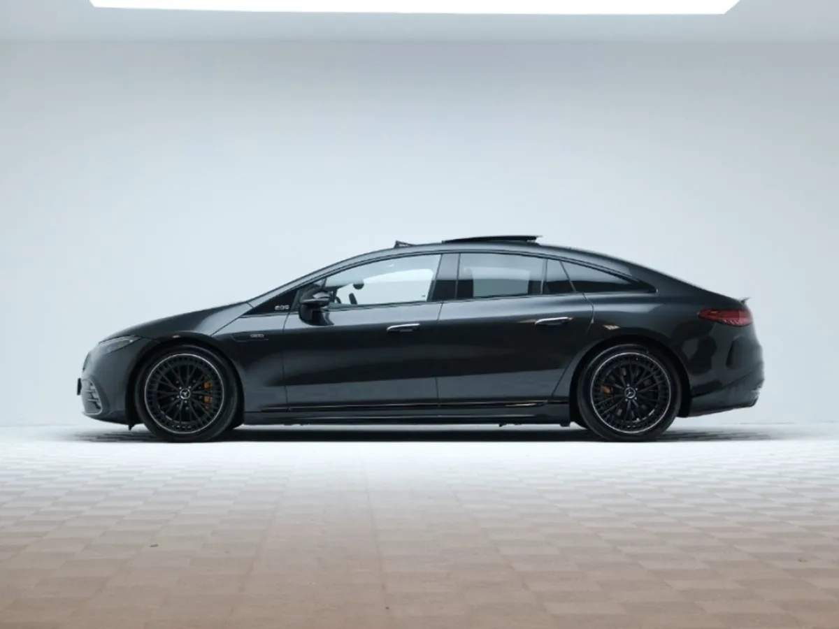 Mercedes-Benz EQS AMG 53 4matic  Night ED 761HP - Image 4