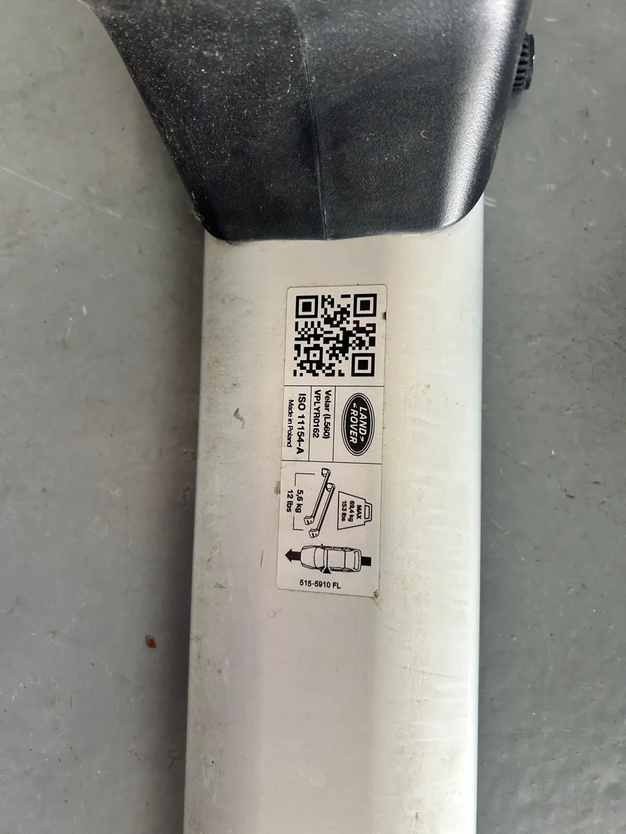 Range Rover Velar Roof Bars - Image 4