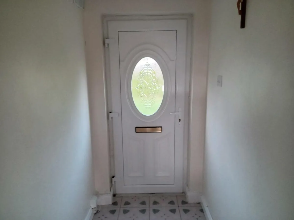 Door - Image 1