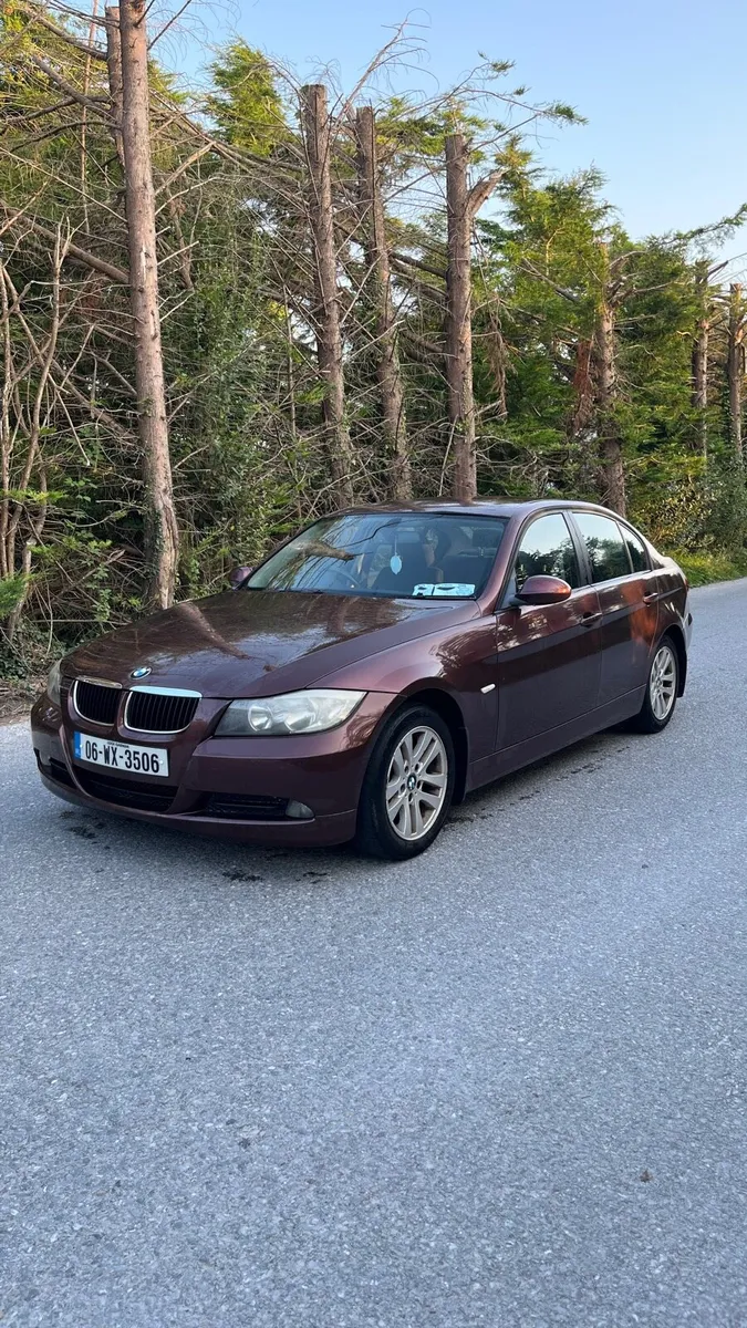 BMW e90 318i - Image 1