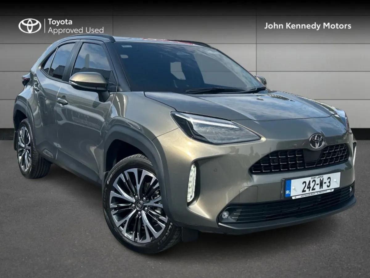 Toyota Yaris Cross SOL - Image 1