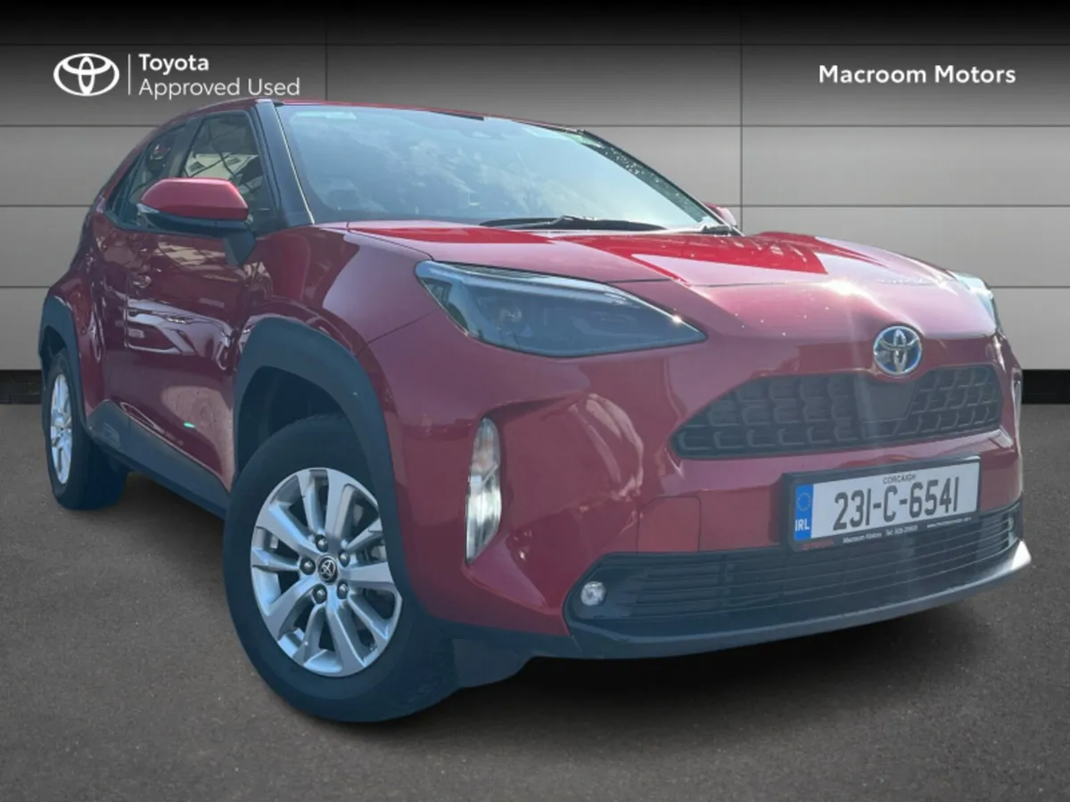 Toyota Yaris Cross YARIS CROSS LUNA - Image 1
