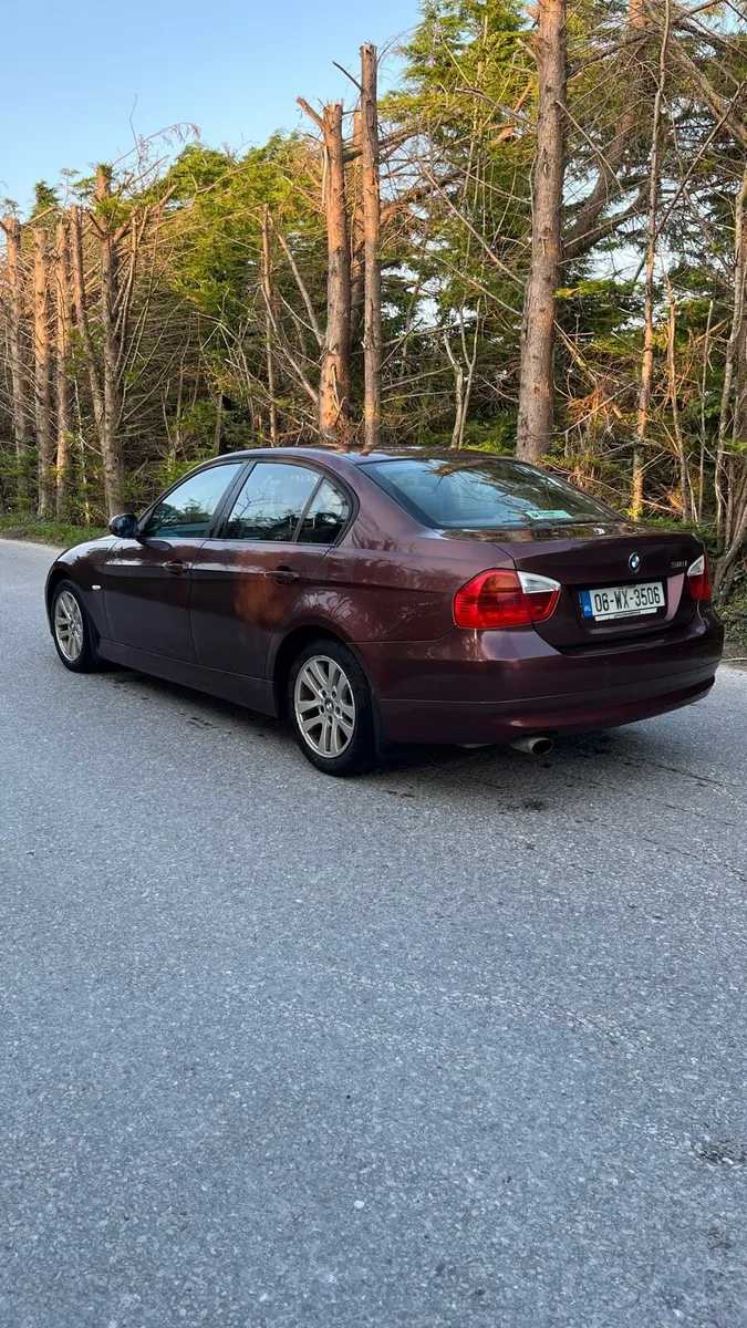 BMW e90 318i - Image 4