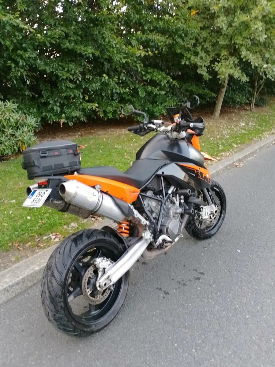Motorcycle - Image 2