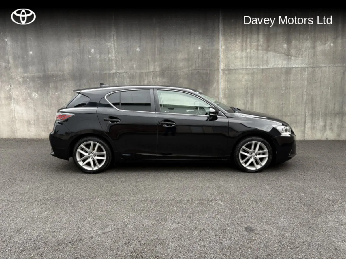 Lexus CT CT 200H ADVANCE 5DR AUTO 136BHP - Image 3