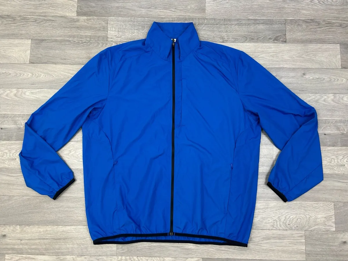 Cutter & Buck Lightweight Windbreaker Golf Jacket - Image 1
