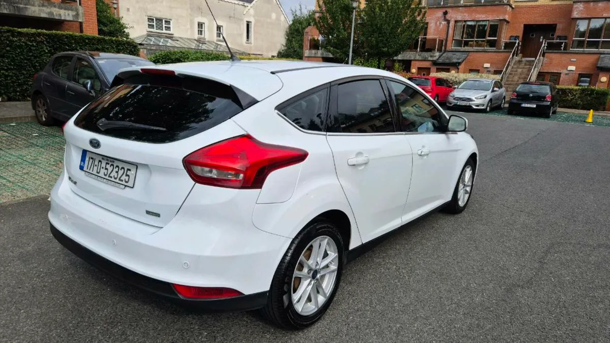 171 Ford Focus 1.0 Perrol AUTOMATIC - Image 2
