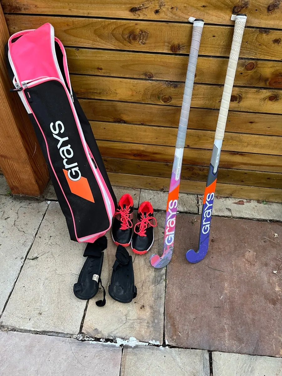 Hockey sticks , bag , shoes and shin guards - Image 1