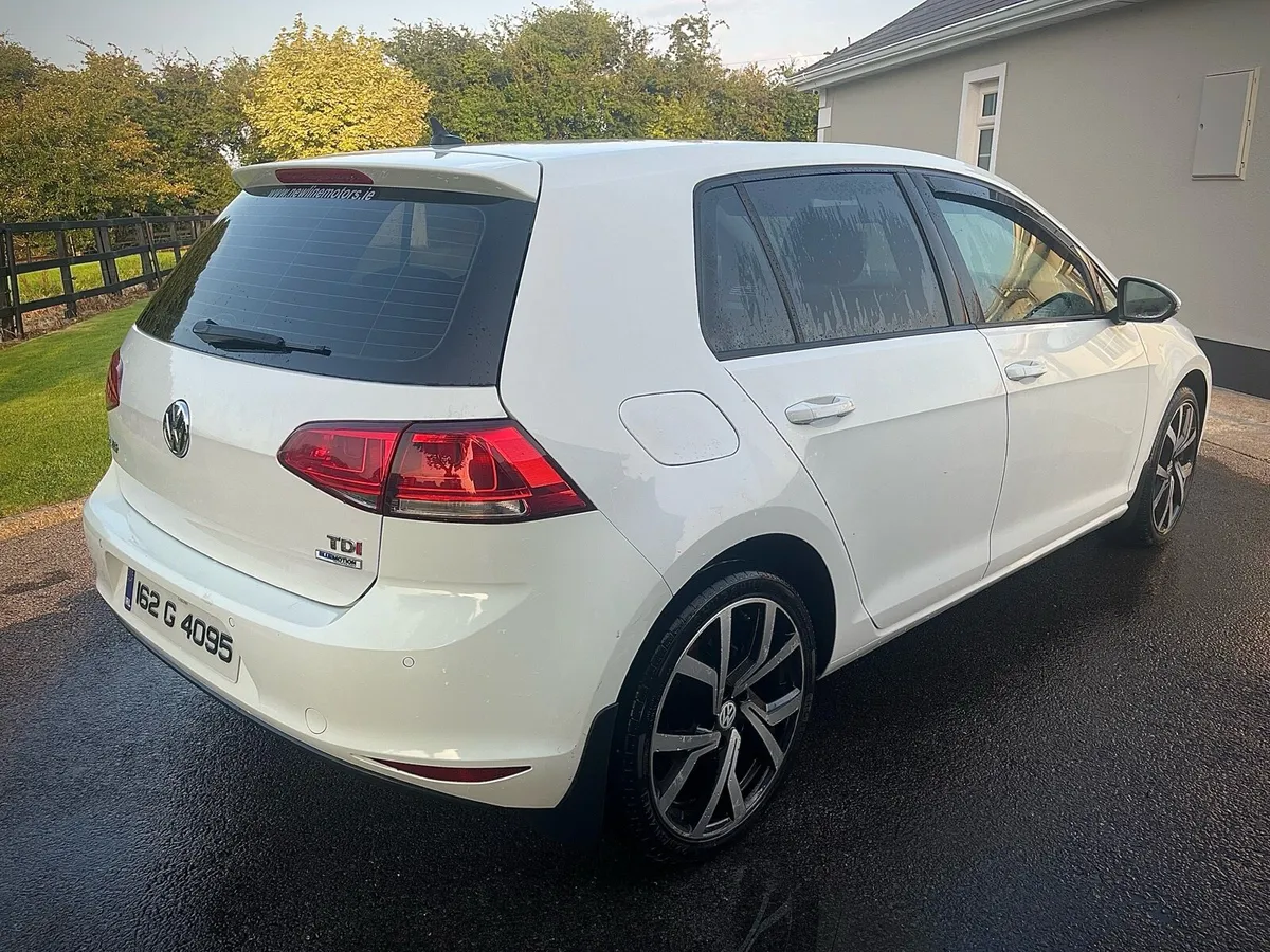 2016 Volkswagen Golf - Image 4