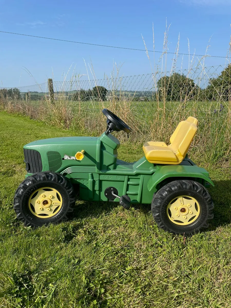 Toy tractor - Image 1