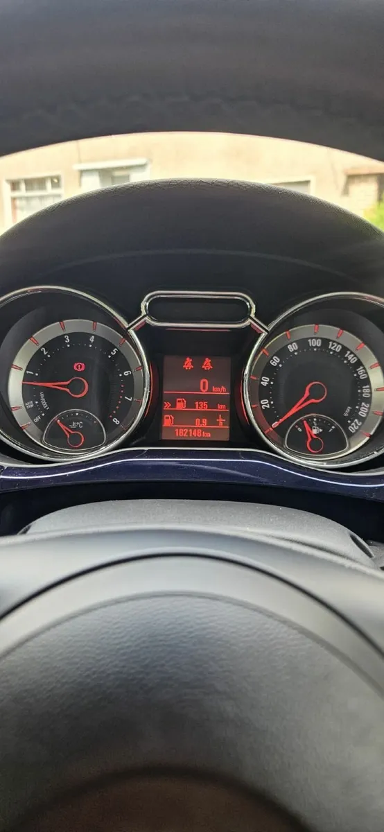 Opel Adam 2014 - Image 4