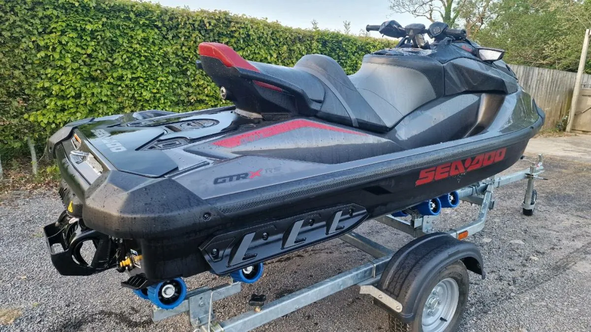 Seadoo gtrx rs 2024 300hp - Image 2
