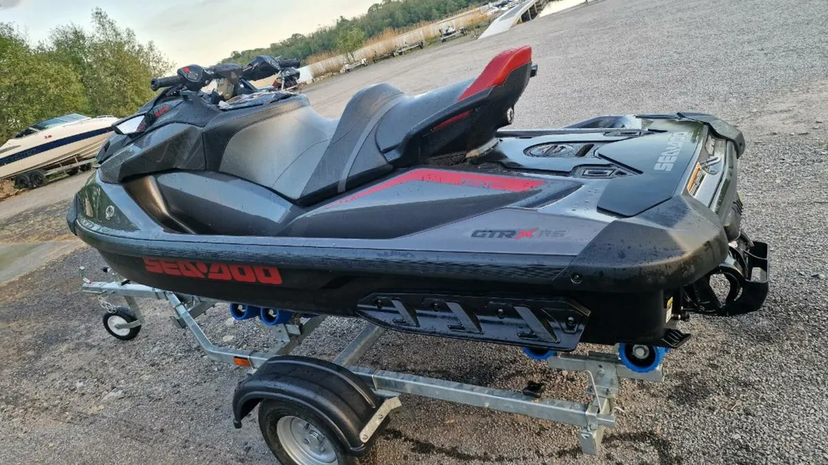 Seadoo gtrx rs 2024 300hp - Image 4