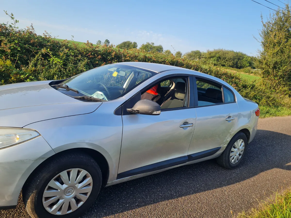 2011 Renault Fluence 1.5Dci Nct08/26 low Km's - Image 4