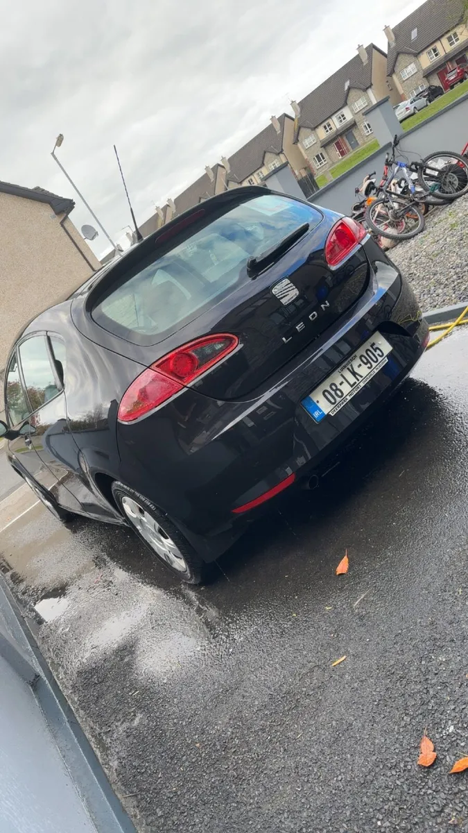 SEAT Leon 2008 - Image 1