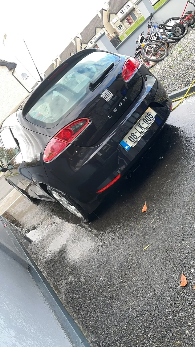 SEAT Leon 2008 - Image 2